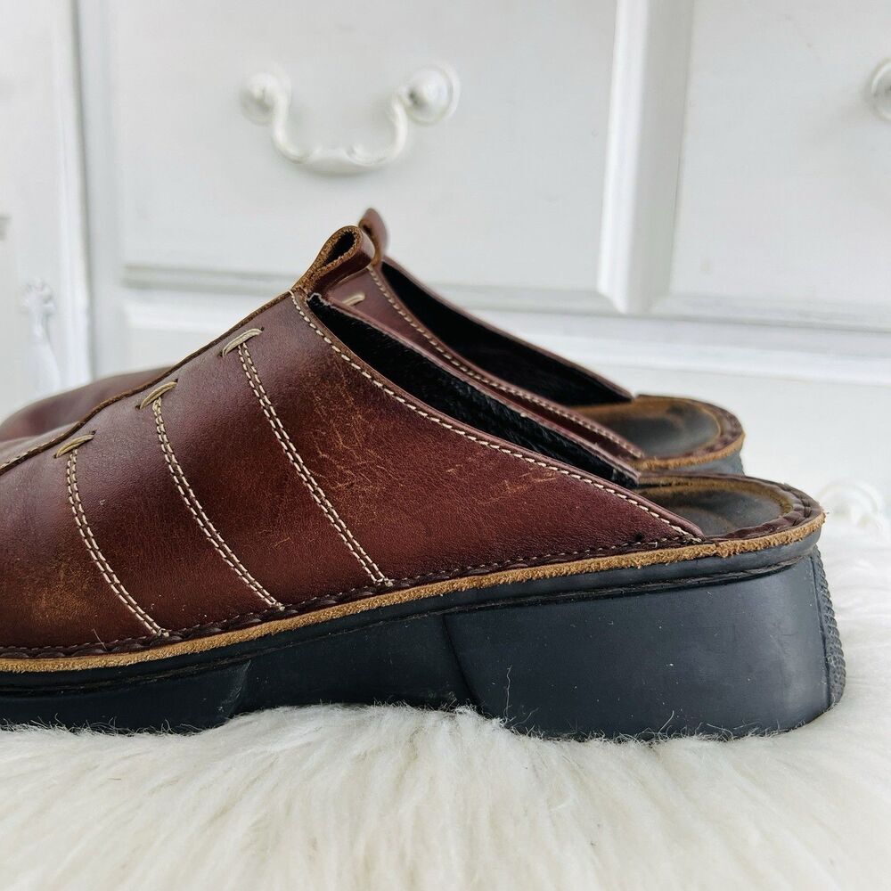 Naot Brown Oiled Leather Slip on Comfort Mules Clogs Padded Footbed EU40 US9-9.5 - Picture 2 of 6